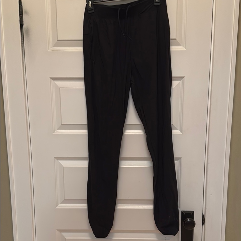 Men’s Black Jogger Pants